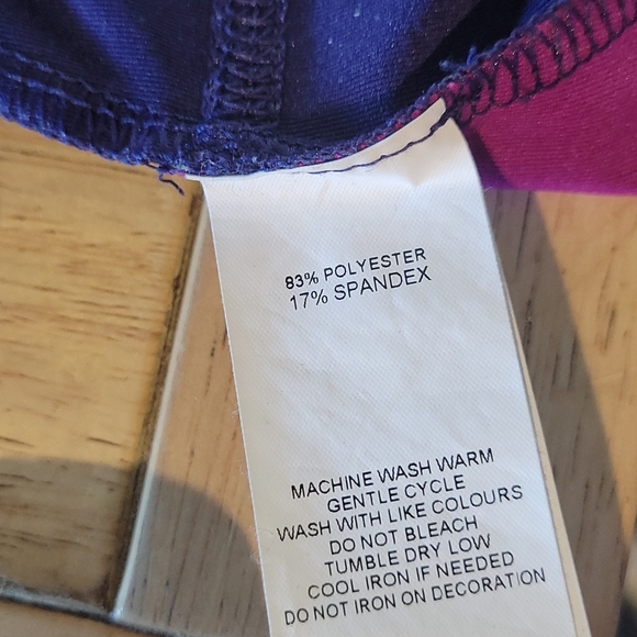 Tank top - Picture 6 of 6